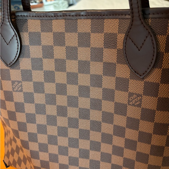 Louis Vuitton GM Brown Damier Ebene Tote Bag - Picture 12 of 13